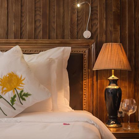 Noble & Swan Boutique Hotel Hanoi Buitenkant foto