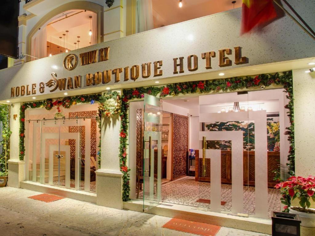 Noble & Swan Boutique Hotel Hanoi Buitenkant foto