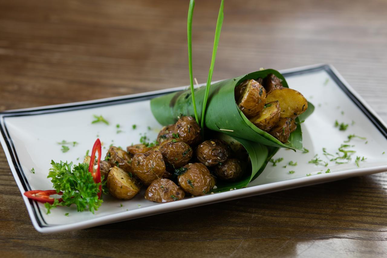 Noble & Swan Boutique Hotel Hanoi Buitenkant foto